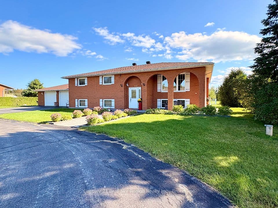 448 Salter Street, West Nipissing, ON P2B 2T4 – main photo