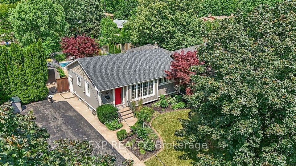 38 Albany Drive, St. Catharines, ON L2N 3T5 – photo 2
