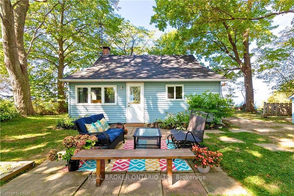 77561 Melena Drive, Central Huron, ON N0M 1L0 – main photo