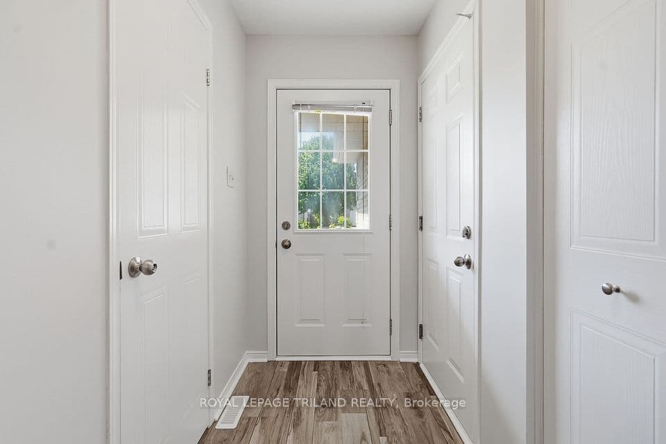 1942 Bloom Crescent, London North, ON N5X 4N1 – photo 3