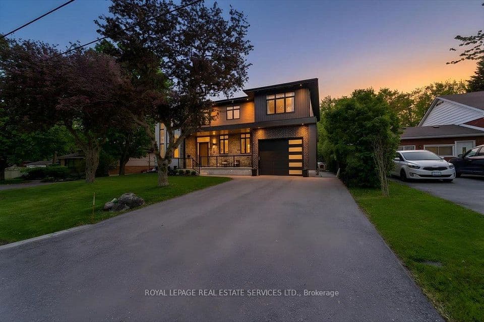 251 Aldercrest Avenue, Hamilton, ON L9B 1L7 – photo 2
