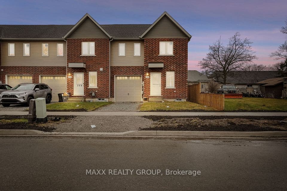 352 Alberta Street, Welland, ON L3B 0K5 – photo 2