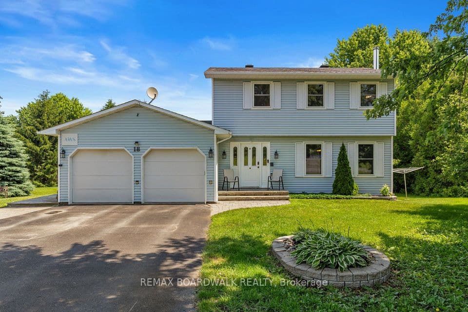 18 Berg Crescent, North Grenville, ON K0G 1J0 – main photo