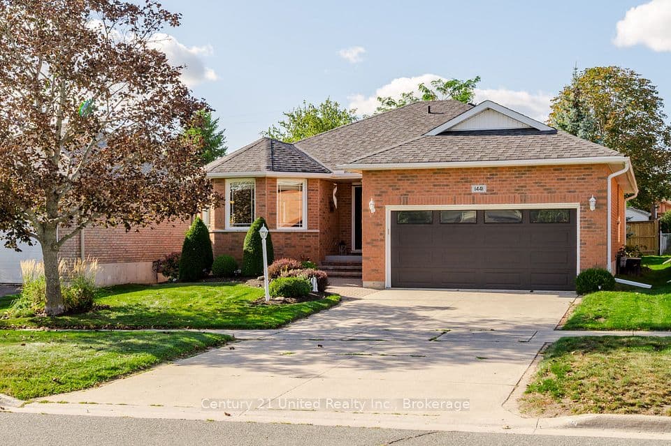 1441 Hetherington Drive, Peterborough, ON K9L 1Y7 – main photo