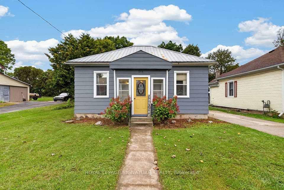 214 Edward Street, North Huron, ON N0G 2W0 – main photo
