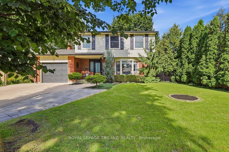 32 HUNTER WOODS Crescent, London South, ON N6J 2B1 – main photo
