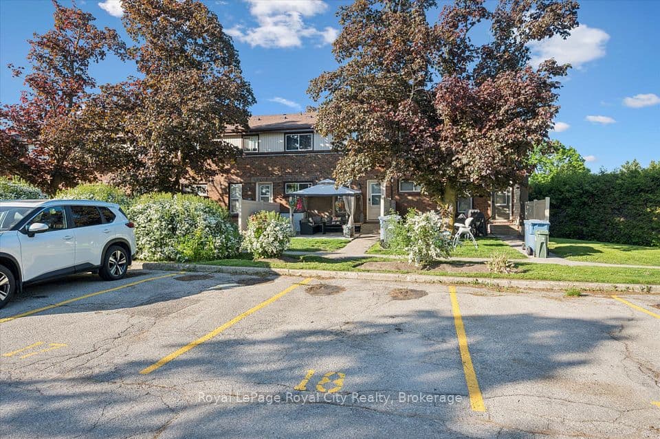 80 Burns Drive 18, Guelph, ON N1H 6V9 – photo 3