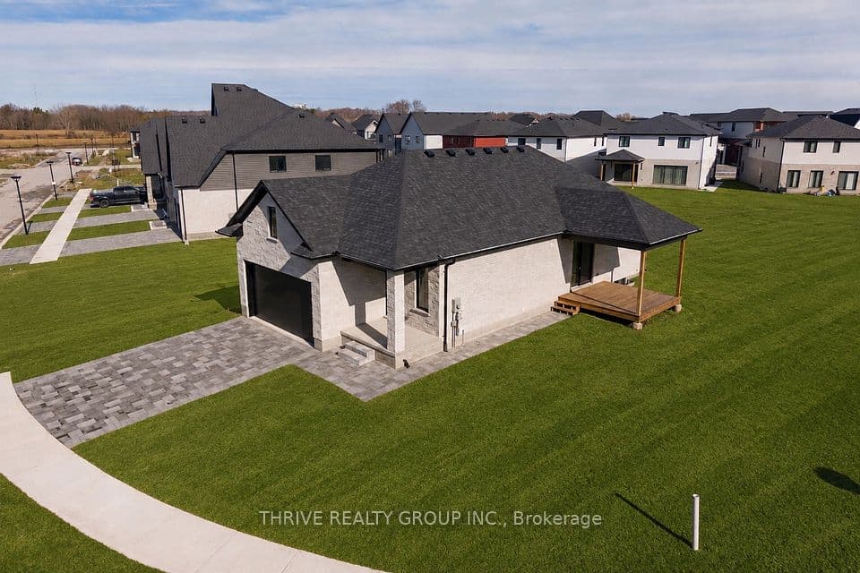 3897 Big Leaf Trail, London South, ON N6P 0J9 – main photo