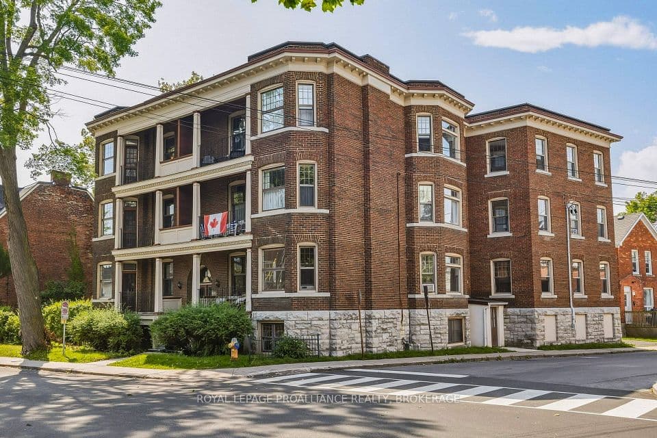 244 Barrie Street 5, Kingston, ON K7L 3K5 – photo 2