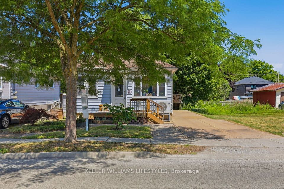 118 Emery Street W, London South, ON N6J 1S1 – photo 2
