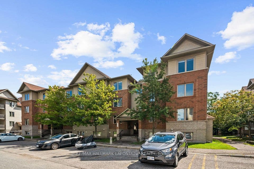 585 Stonefield Private 7, Barrhaven, ON K2G 4R4 – photo 2