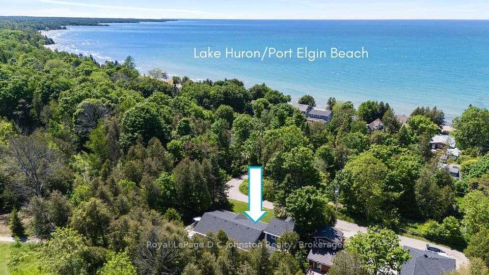 10 Mitchell Lane, Saugeen Shores, ON N0H 2C1 – main photo