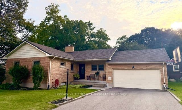 31 Parkwood Drive, Tillsonburg, ON N4G 2B7 – photo 3