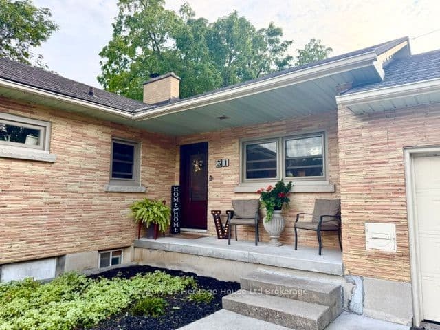 31 Parkwood Drive, Tillsonburg, ON N4G 2B7 – photo 2