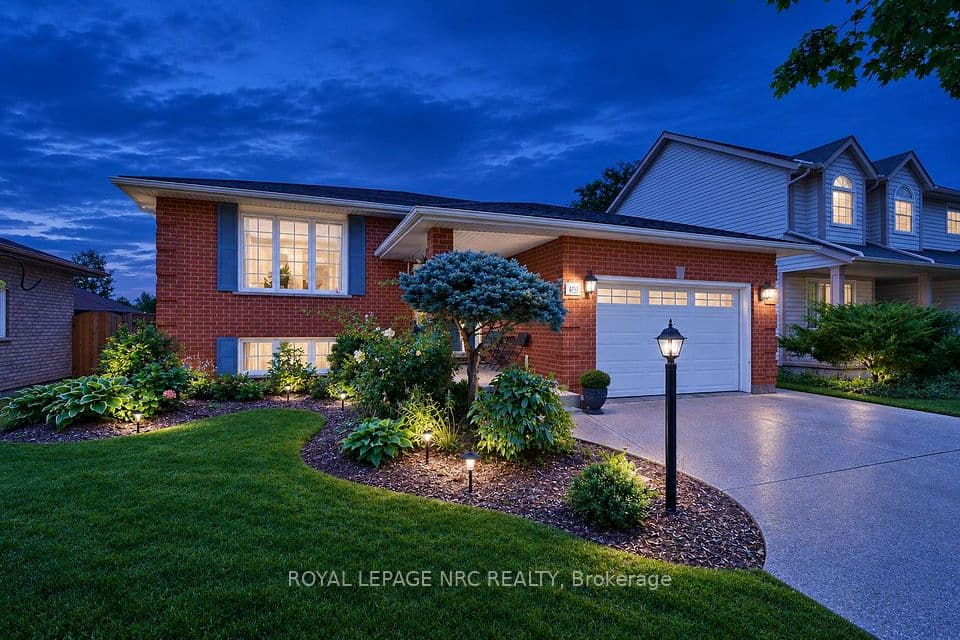 39 West Farmington Drive, St. Catharines, ON L2S 3S3 – main photo