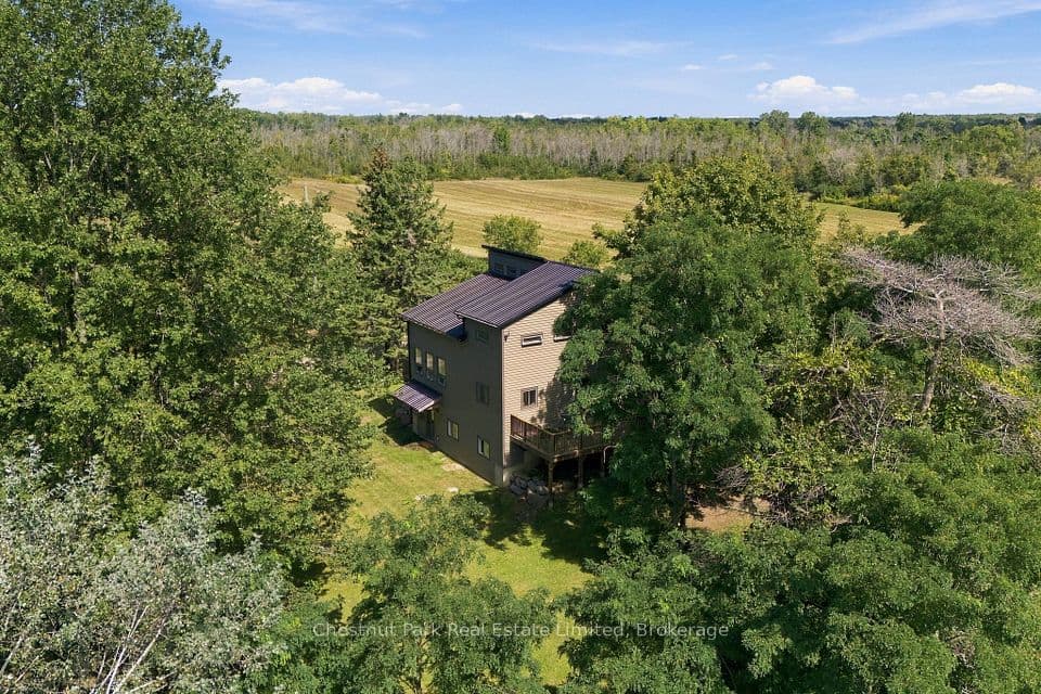 36 Gun Club Road, Prince Edward County, ON K0K 2T0 – main photo