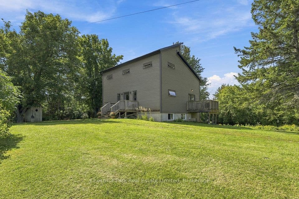36 Gun Club Road, Prince Edward County, ON K0K 2T0 – photo 3