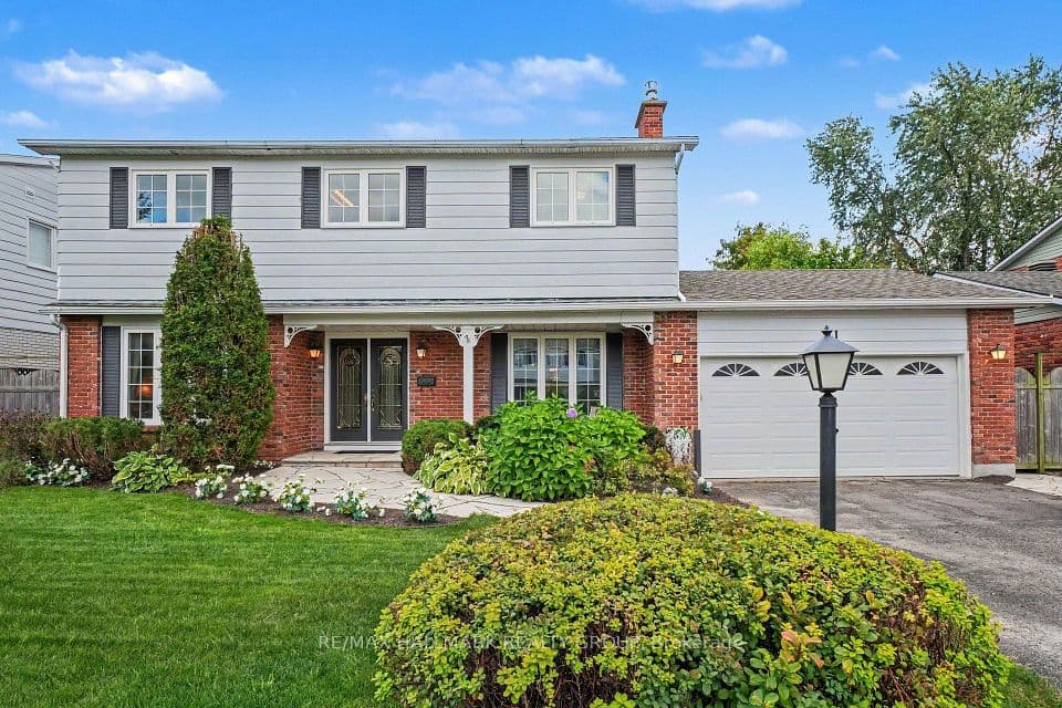 41 Denewood Crescent, Country Place - Pineglen - Crestview and Area, ON K2E 7G4 – photo 2