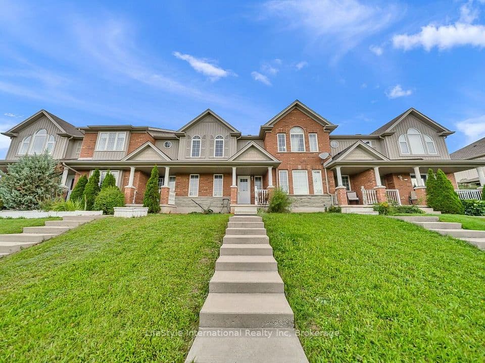 529 Victoria Road N, Guelph, ON N1E 7M3 – main photo
