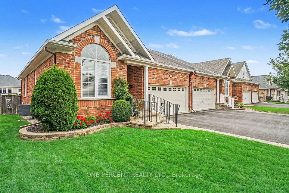 214 Cairnsmore Circle, Barrhaven, ON K2J 0G4 – main photo