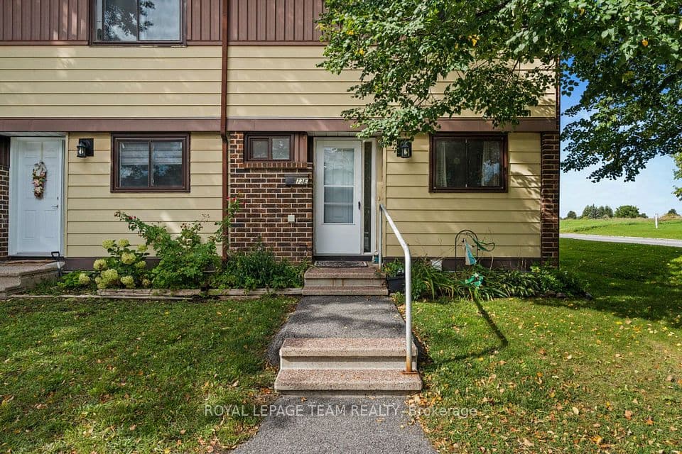 73 Foxfield Drive E, Barrhaven, ON K2J 1L7 – photo 3
