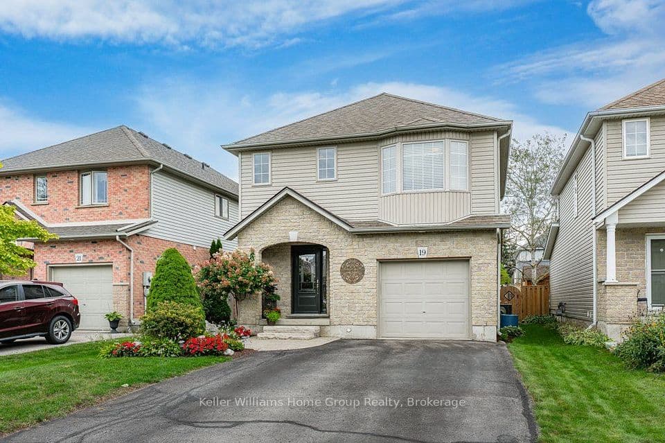 19 Peglar Crescent, Centre Wellington, ON N1M 3T2 – photo 3