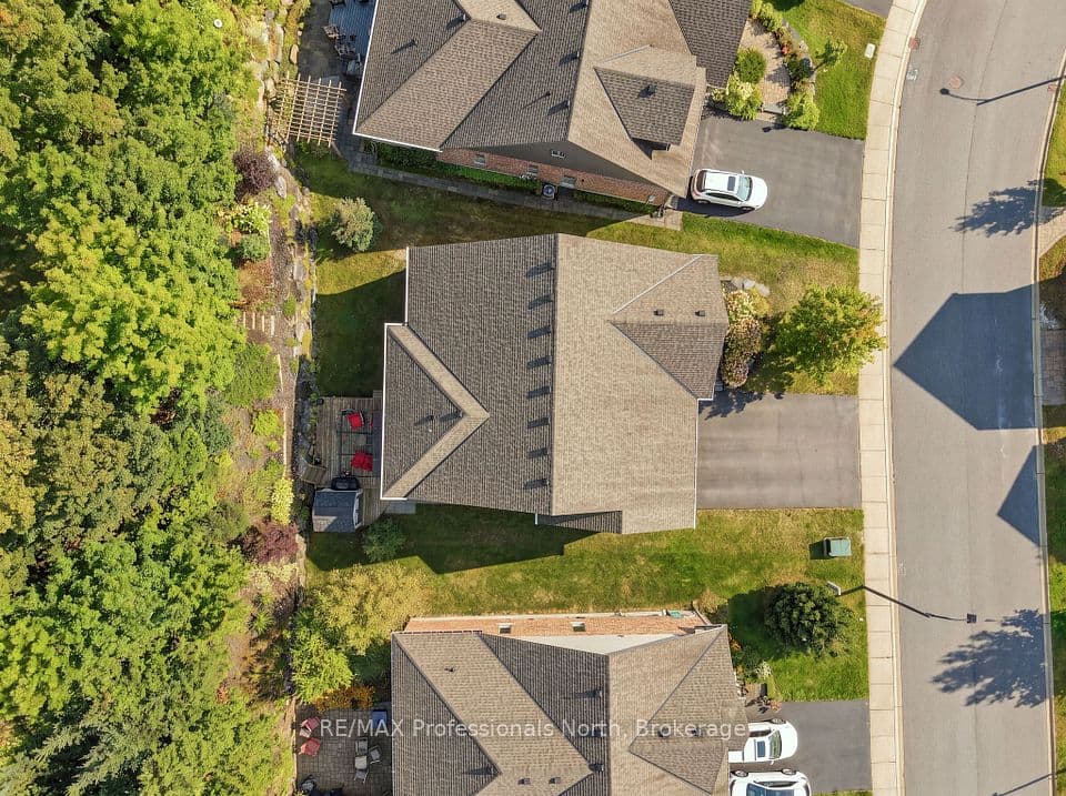 19 Selkirk Drive, Huntsville, ON P1H 0C5 – photo 3