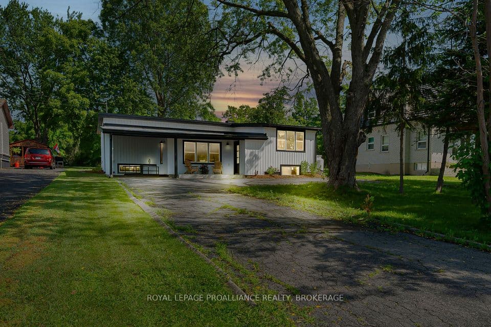 104 Main Street, Loyalist, ON K0H 1G0 – main photo