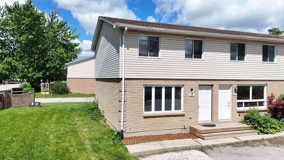 348 Cameron Street 69, St. Clair, ON N0N 1G0 – main photo