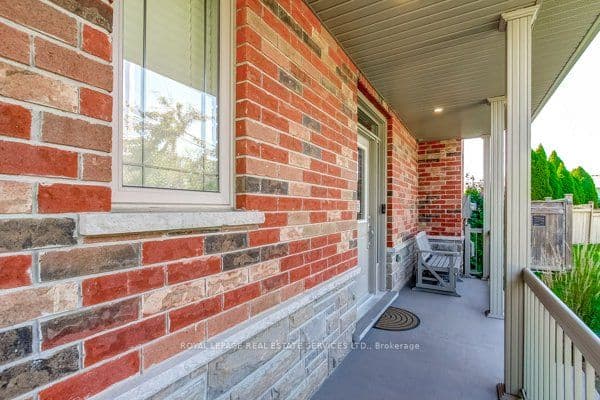 380 Lake Street 56, Grimsby, ON L3M 0E8 – photo 2