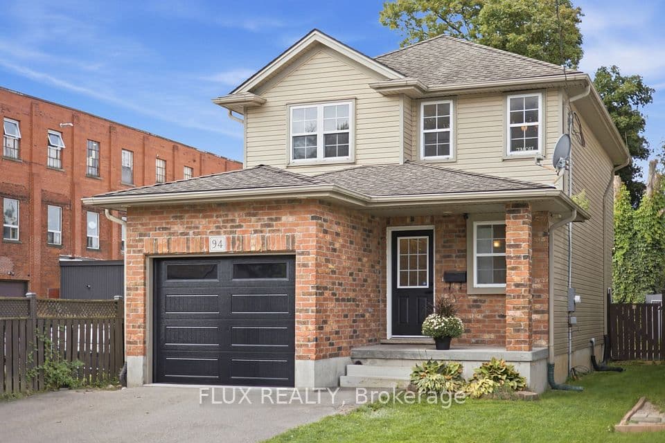 94 Chapel Street, Woodstock, ON N4S 3R7 – main photo