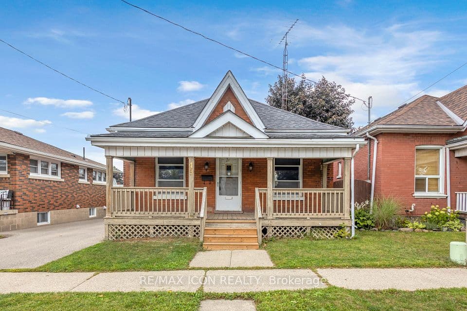 49 Mintern Avenue, Brantford, ON N3S 1K9 – main photo