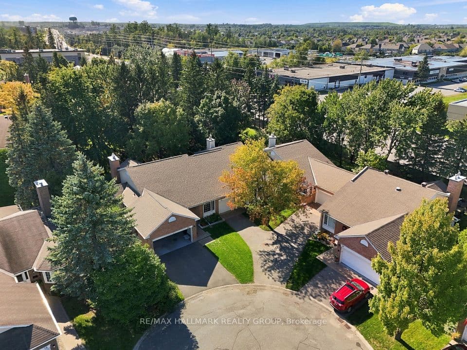 22 Grand Harbour Court, Stittsville - Munster - Richmond, ON K2S 1H2 – photo 2
