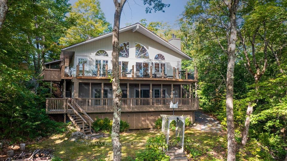 326 BLUE LAKE Road, Seguin, ON P2A 0B2 – main photo