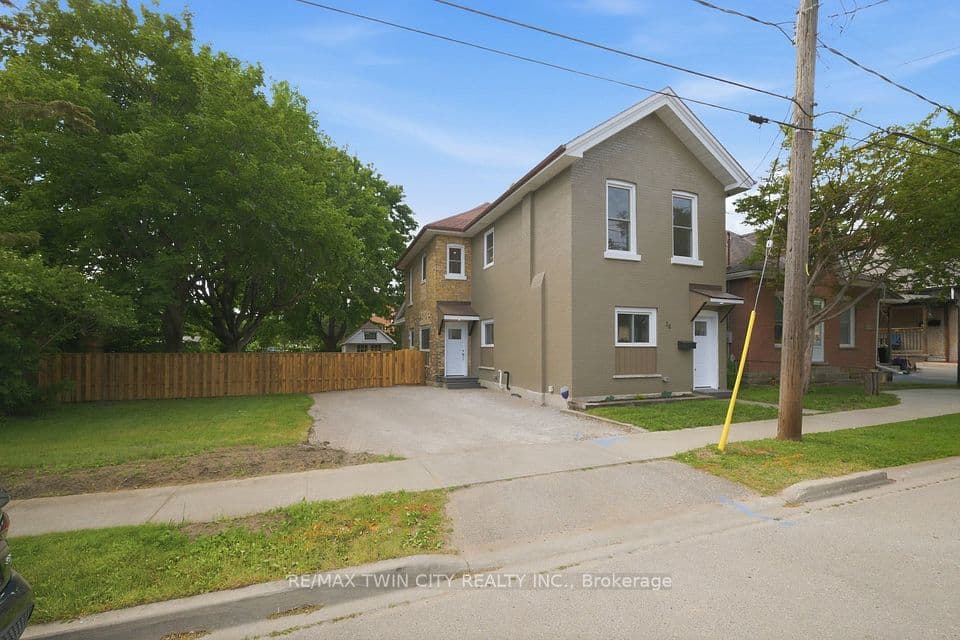 14 Bond Street, Brantford, ON N3R 4G5 – main photo