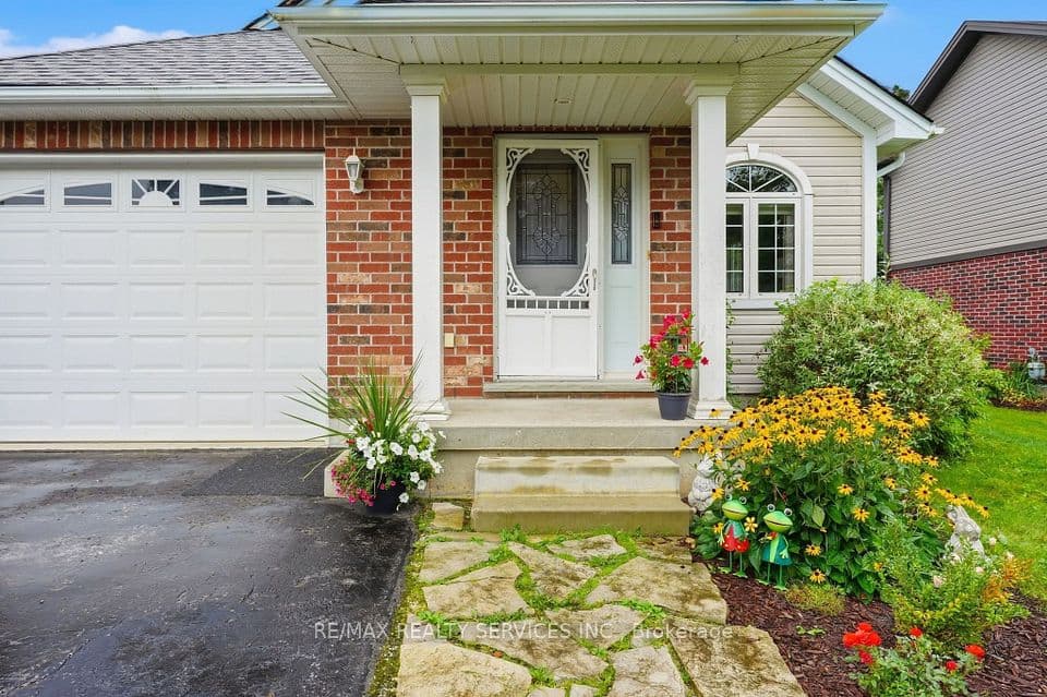 35 Sheffield Street, Southgate, ON N0C 1B0 – photo 2