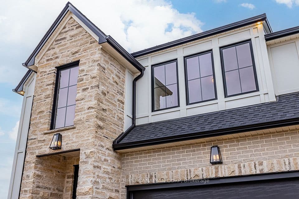 2211 DARWIN Crescent, London South, ON N6P 0J6 – photo 3