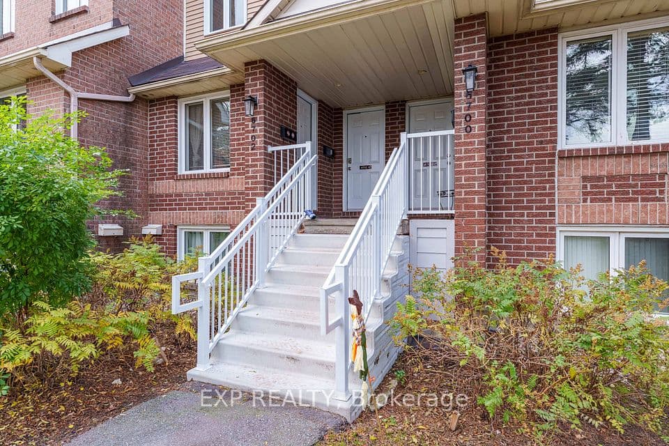 6702 Jeanne D'arc Boulevard N B, Orleans - Convent Glen and Area, ON K1C 6E9 – photo 2