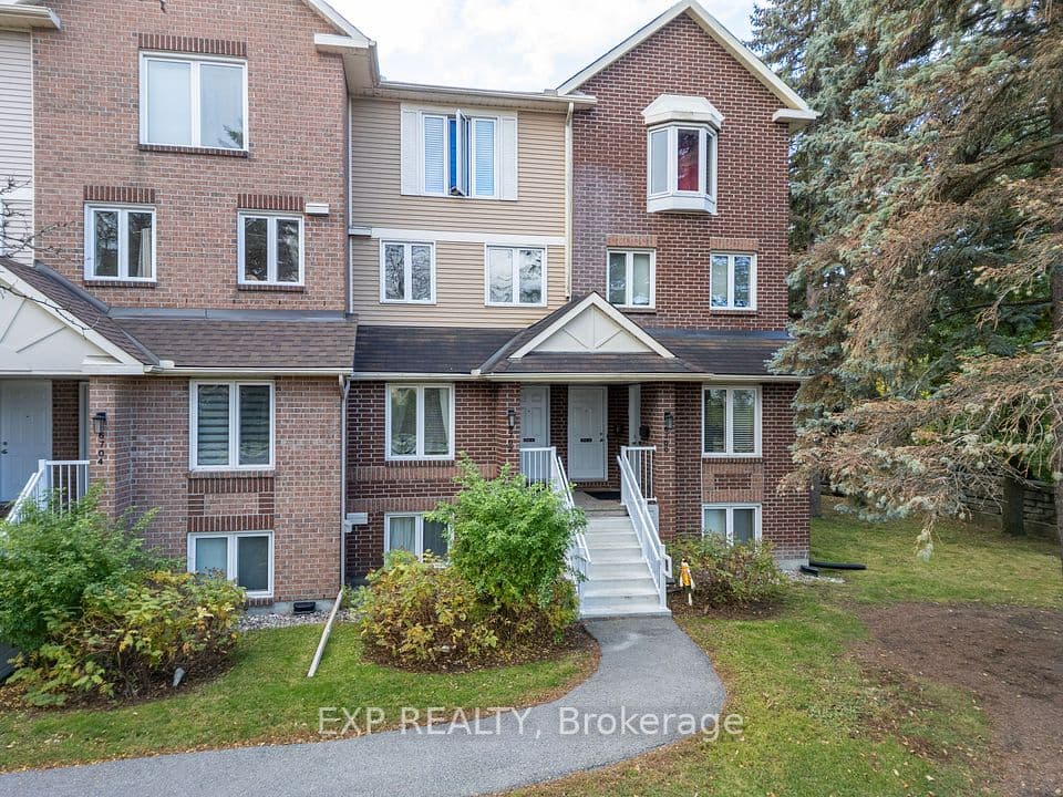6702 Jeanne D'arc Boulevard N B, Orleans - Convent Glen and Area, ON K1C 6E9 – main photo