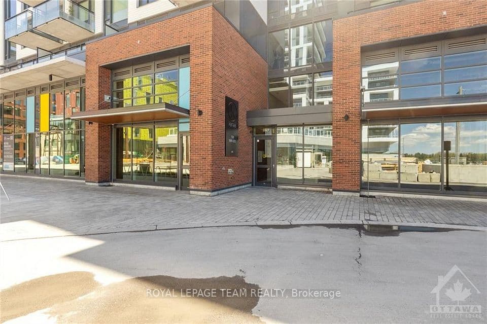 320 MIWATE Private 303, West Centre Town, ON K1R 0E1 – photo 2