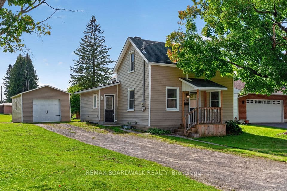 170 Poole Street, McNab/Braeside, ON K7S 1J2 – main photo