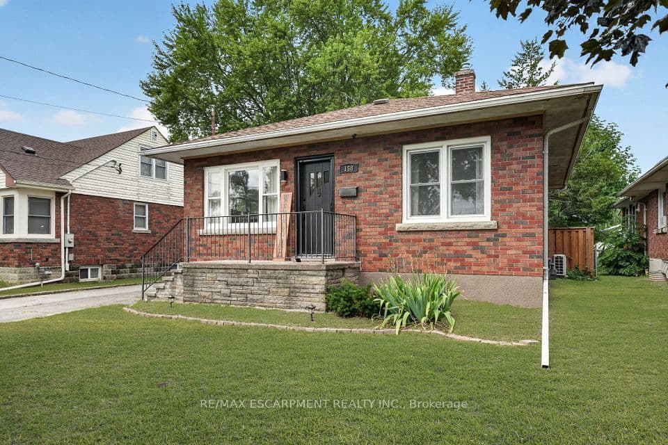 158 Homewood Avenue, Port Colborne, ON L3K 5M3 – photo 3