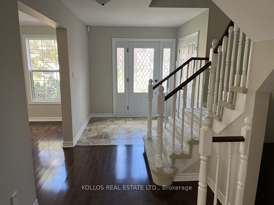 792 Lalande Terrace, Orleans - Cumberland and Area, ON K4A 2M4 – photo 2