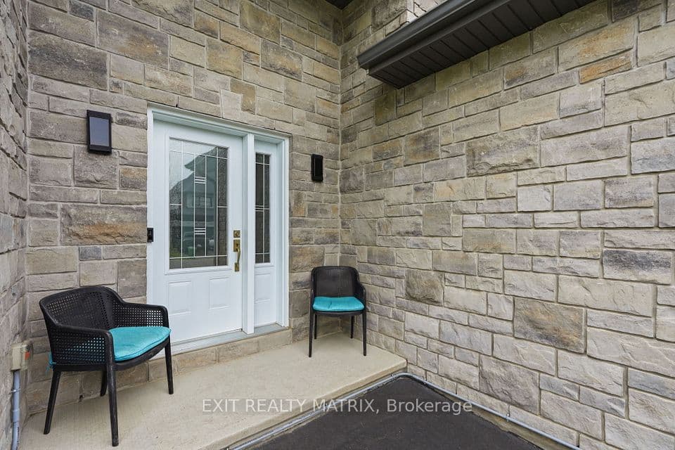 309 Colmar Street, Russell, ON K0A 1W0 – photo 2