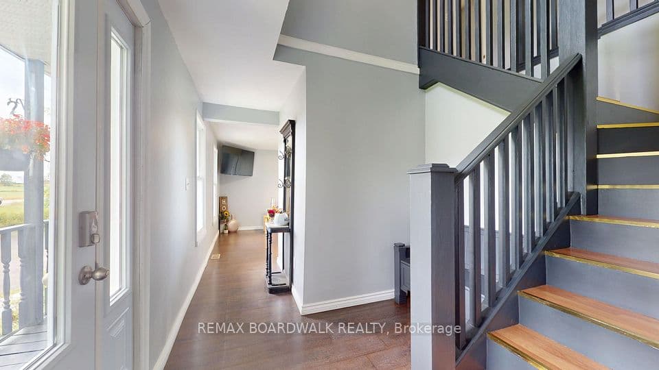 94 Quabbin Road, Front of Yonge, ON K0E 1R0 – photo 2