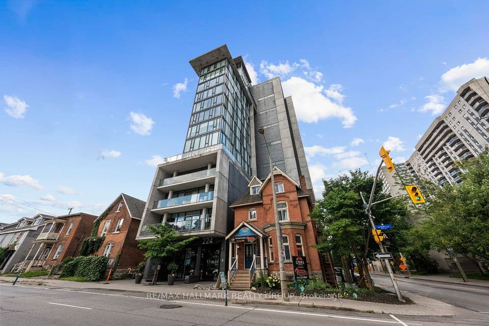 224 Lyon Street N Street 1001, Ottawa Centre, ON K1R 0C1 – main photo