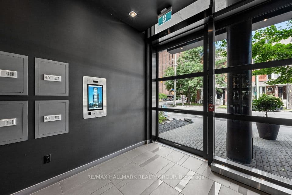 224 Lyon Street N Street 1001, Ottawa Centre, ON K1R 0C1 – photo 3