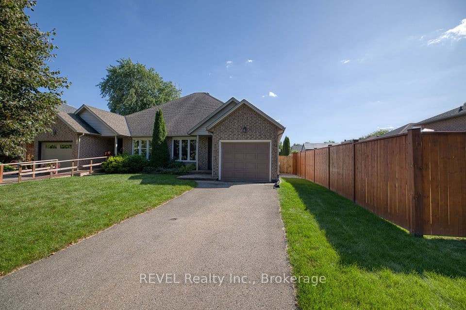 4 Saddler Street, Pelham, ON L3E 0N8 – photo 3