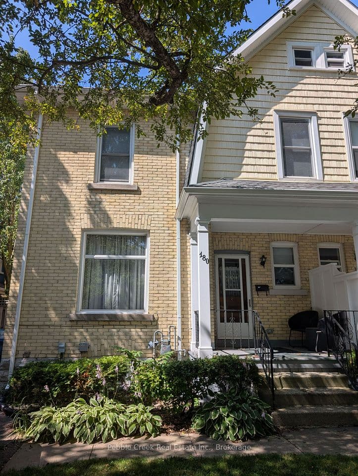 180 Cobourg Street, Stratford, ON N5A 3E8 – main photo