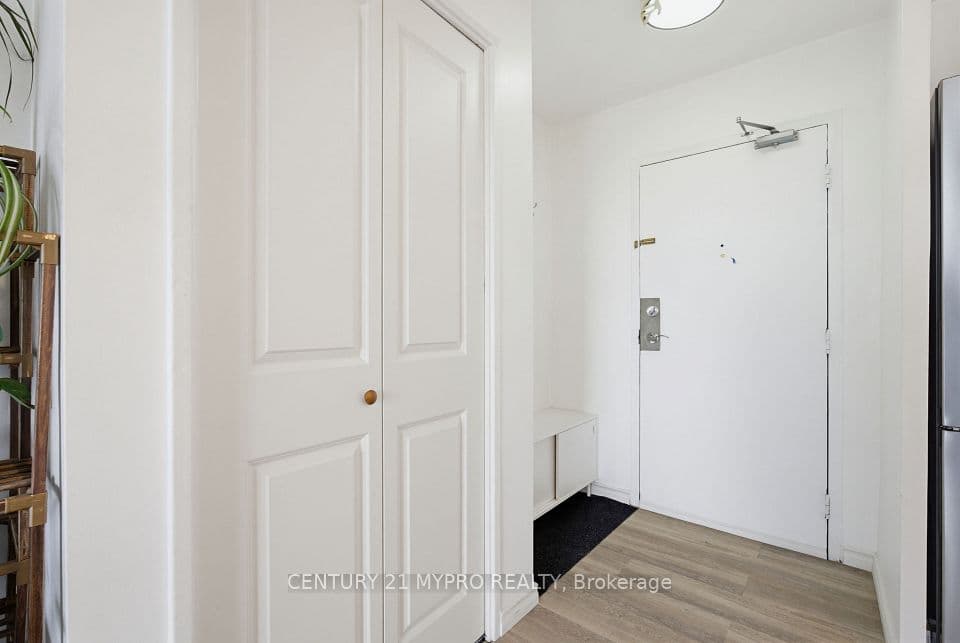 563 Mornington Avenue 708, London East, ON N5Y 4T8 – photo 2